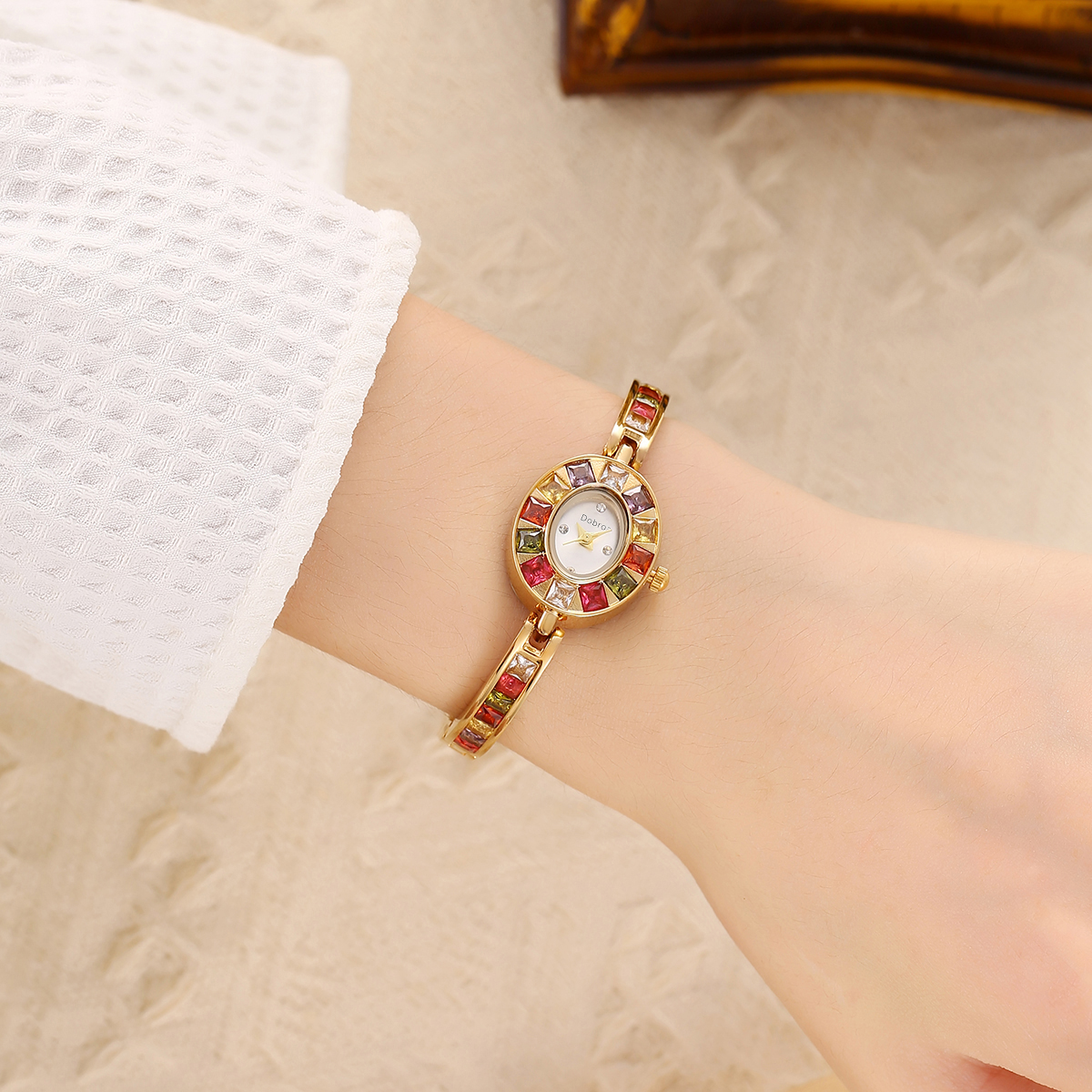 Cay Medieval Watch Women's Sma - Luxury Watch Class incelemesi ve fiyatı