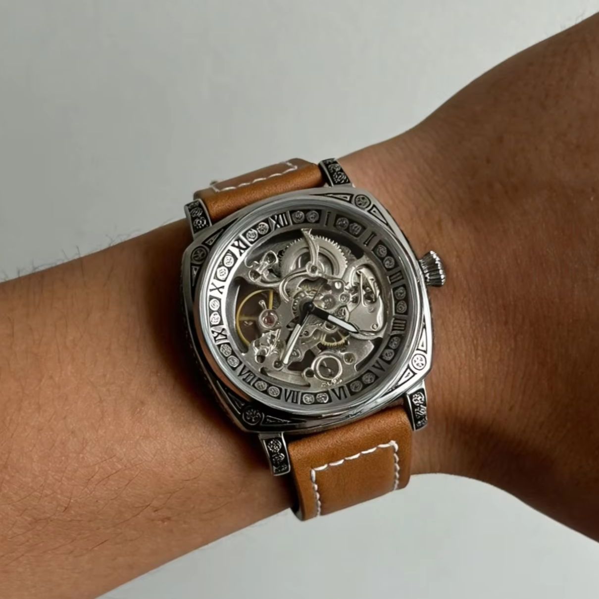 New Vintage Skeleton Mechanica - Luxury Watch It incelemesi ve fiyatı
