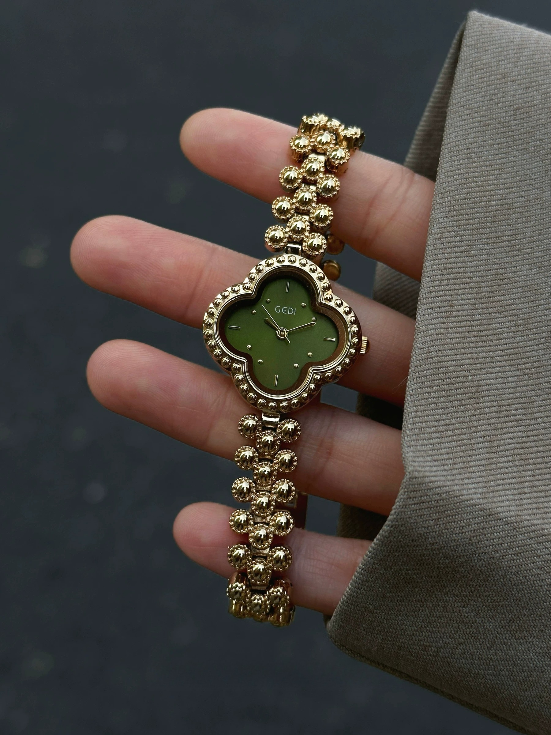 Luxury Gold Ladies Watch Medie - Luxury Watch Leather incelemesi ve fiyatı